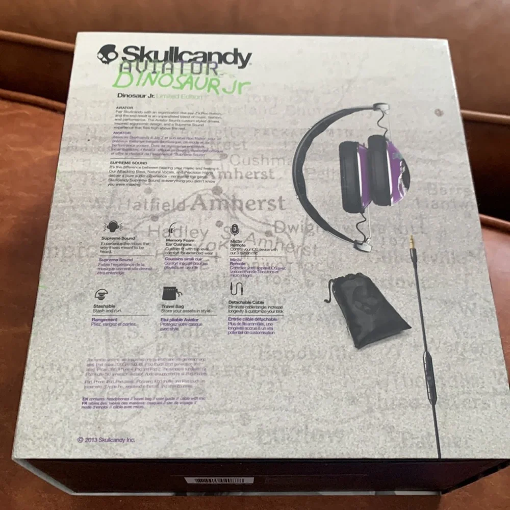 Dinosaur Jr Skullcandy limited edition aviator headphones and 7” inch vinyl - Picture 8 of 11